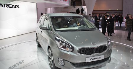 Kia Carens