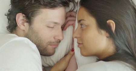 5 rzeczy, które każda kobieta myśli podczas seksu (ale za nic się do tego nie przyzna)