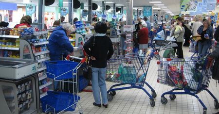 Lepiej nie idź do sklepu w tych godzinach. Możesz przez to sporo stracić