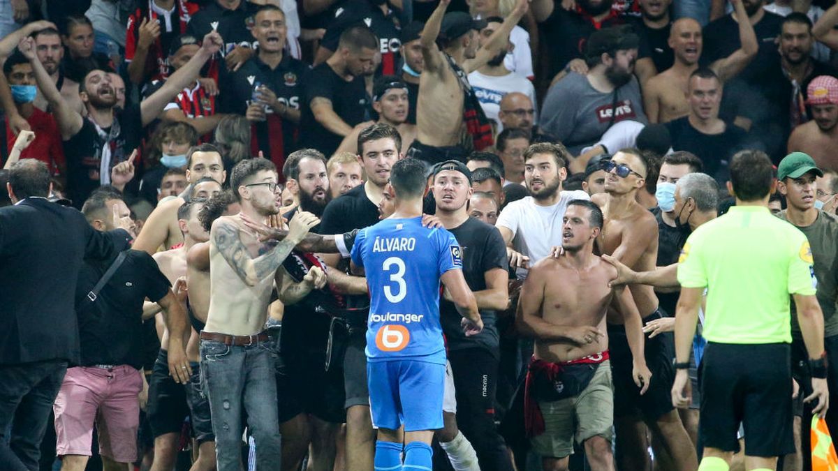 Getty Images / John Berry / Na zdjęciu: awantura podczas meczu w Nicei