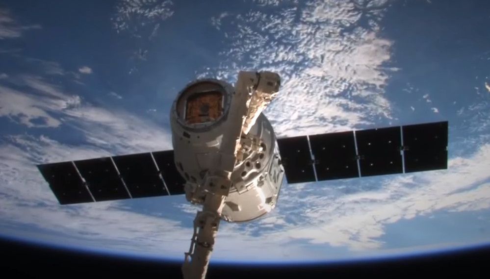 SpaceX rozpoczął budowę satelitarnego Internetu