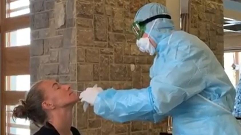 Zdjęcie okładkowe artykułu: Instagram / https://www.instagram.com/svetlanak27/ / Swietłana Kuzniecowa przechodzi test na obecność koronawirusa