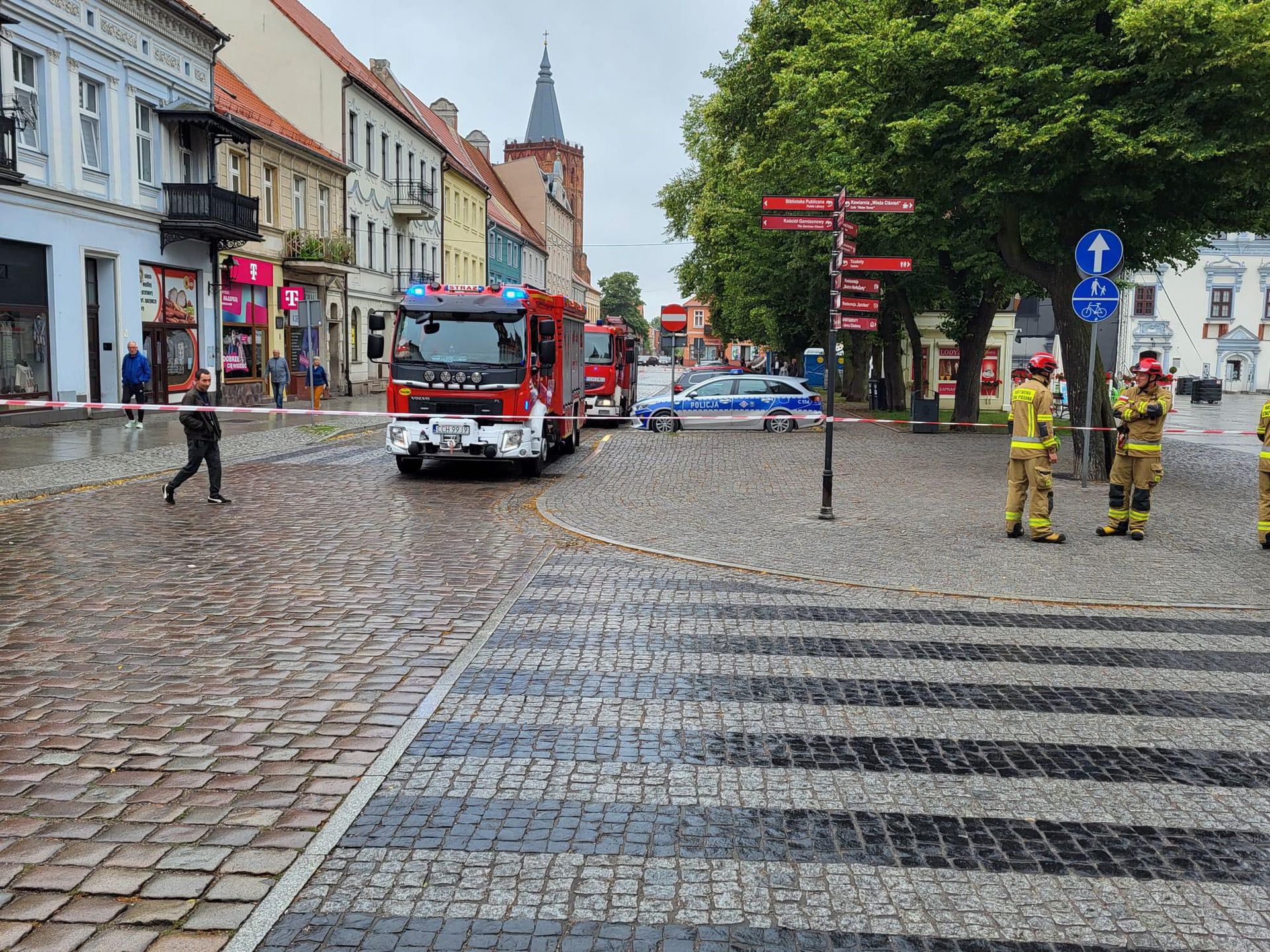 Służby na miejscu zdarzenia