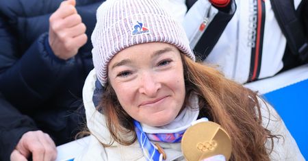 Triumfuje na igrzyskach. Francuzka pokazała "kanapkę z medali"