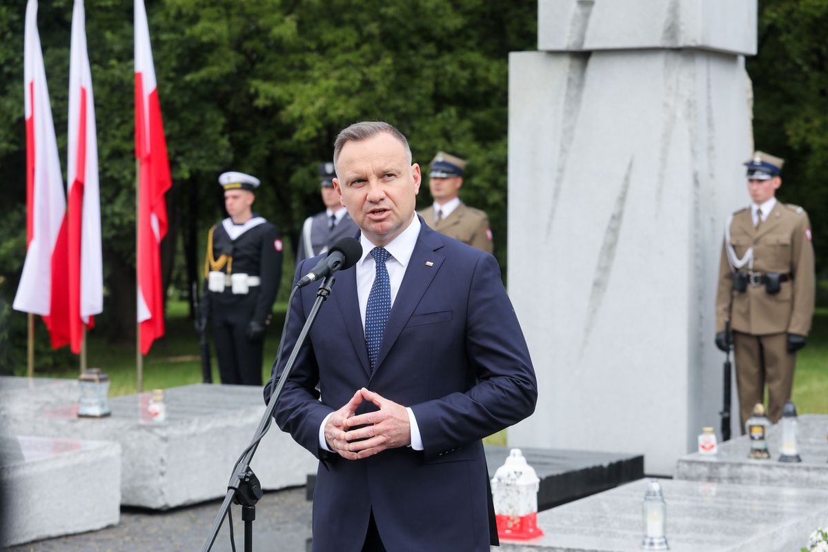 Andrzej Duda bierze udział w obchodach Dnia Pamięci Ofiar rzezi wołyńskiej