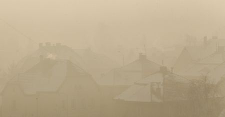 Smog w sądach. Polacy walczą o odszkodowania i likwidację opłaty klimatycznej