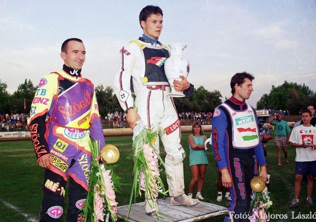 W połowie lat '90 większym wyczynem od pokonania Nicki Pedersena, były pierwsze zwycięstwa nad Zoltanem Adorjanem. I to na jego śmieciach!