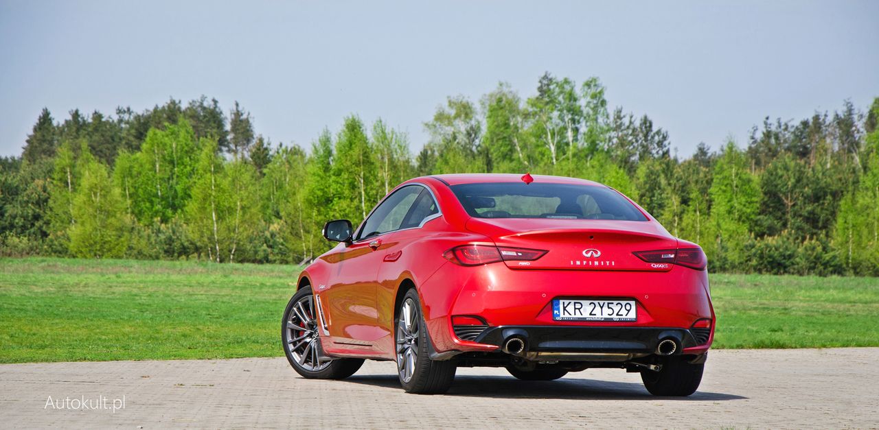 Infiniti Q60S