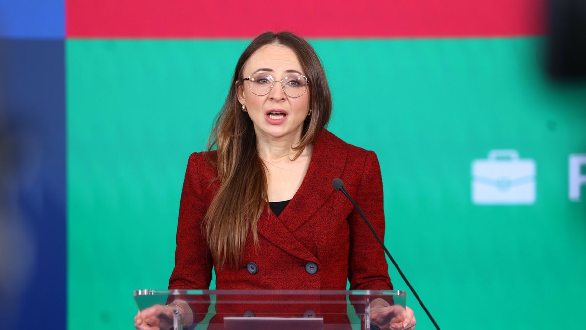 Briefing MRPiPS nt. wolnej Wigilii
23.12.2025 Warszawa Briefing MRPiPS nt. wolnej Wigilii, Fot. Tomasz Jastrzebowski/REPORTER
N/z: Agnieszka Dziemianowicz-Bak
Tomasz Jastrzebowski/REPORTER