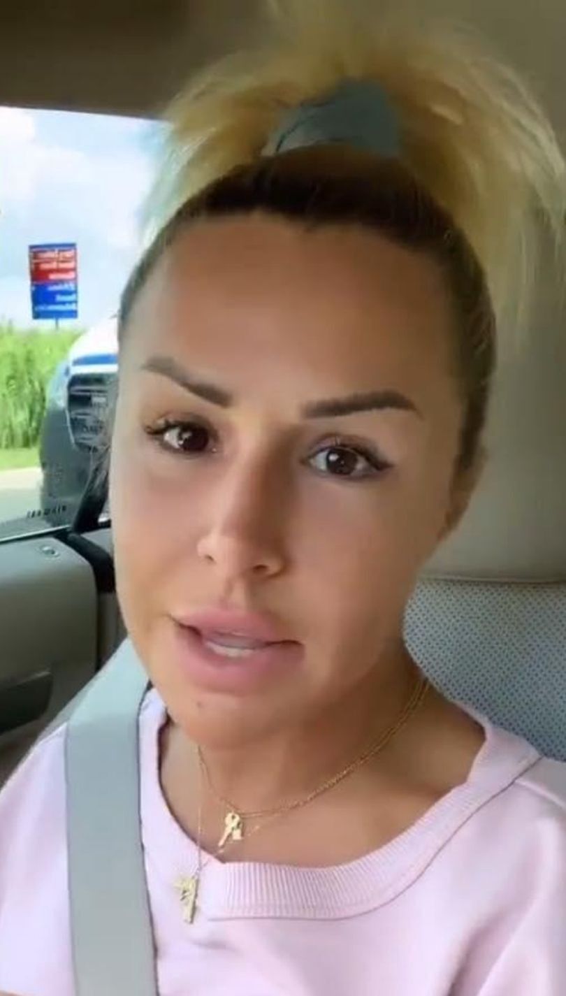 Blanka Lipińska zdjęła sztuczne rzęsy