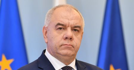 Podatek Sasina nie trafi do kosza? Jest odpowiedź rzecznika rządu