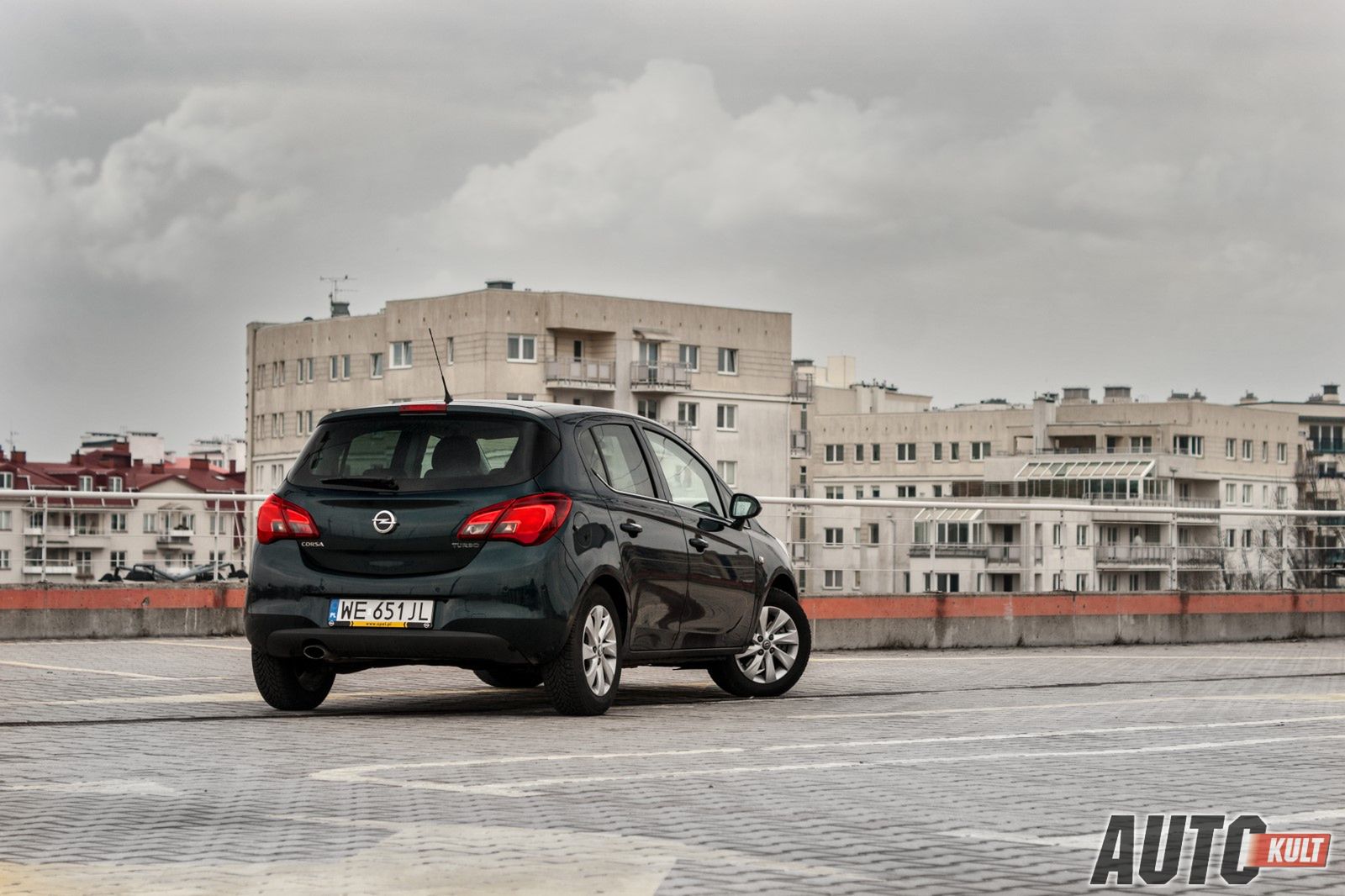 Nowy Opel Corsa to udane auto, tym czym się wyróżnia jest przede wszystkim przestronność i wysoki komfort jazdy.