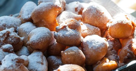 Stary przepis na najlepsze pączki. Na jednym się nie skończy