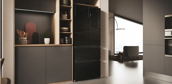 Pojemne lodówki 70 cm – TOP 5 modeli, które pomieszczą wszystko