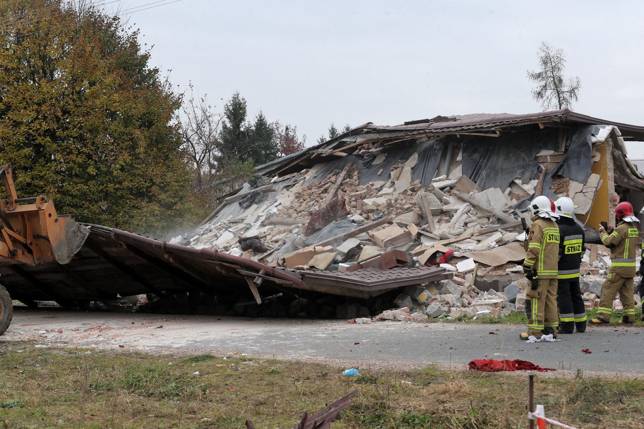 Kaczorów. Wybuch zburzył dom. W środku była 81-latka 