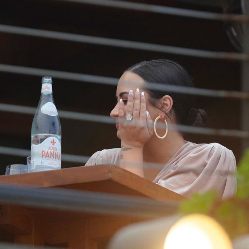 Świeżo zaręczona Demi Lovato na kolacji z narzeczonym