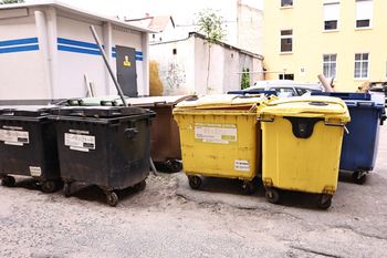 Idąc pod prysznic, będziesz myślał o śmieciach. Gorzów zmieni system opłat za wywóz odpadów