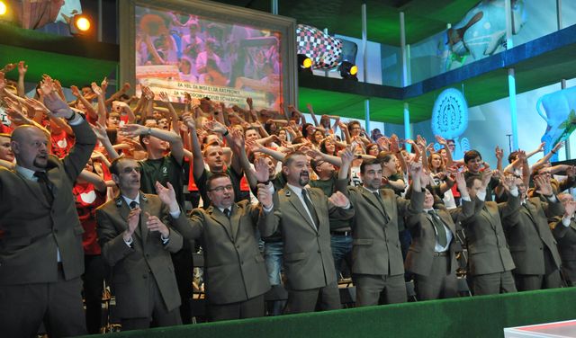 Pracownicy Lasów Państwowych w czasie nagrania programu TVP "Kocham Cię, Polsko"