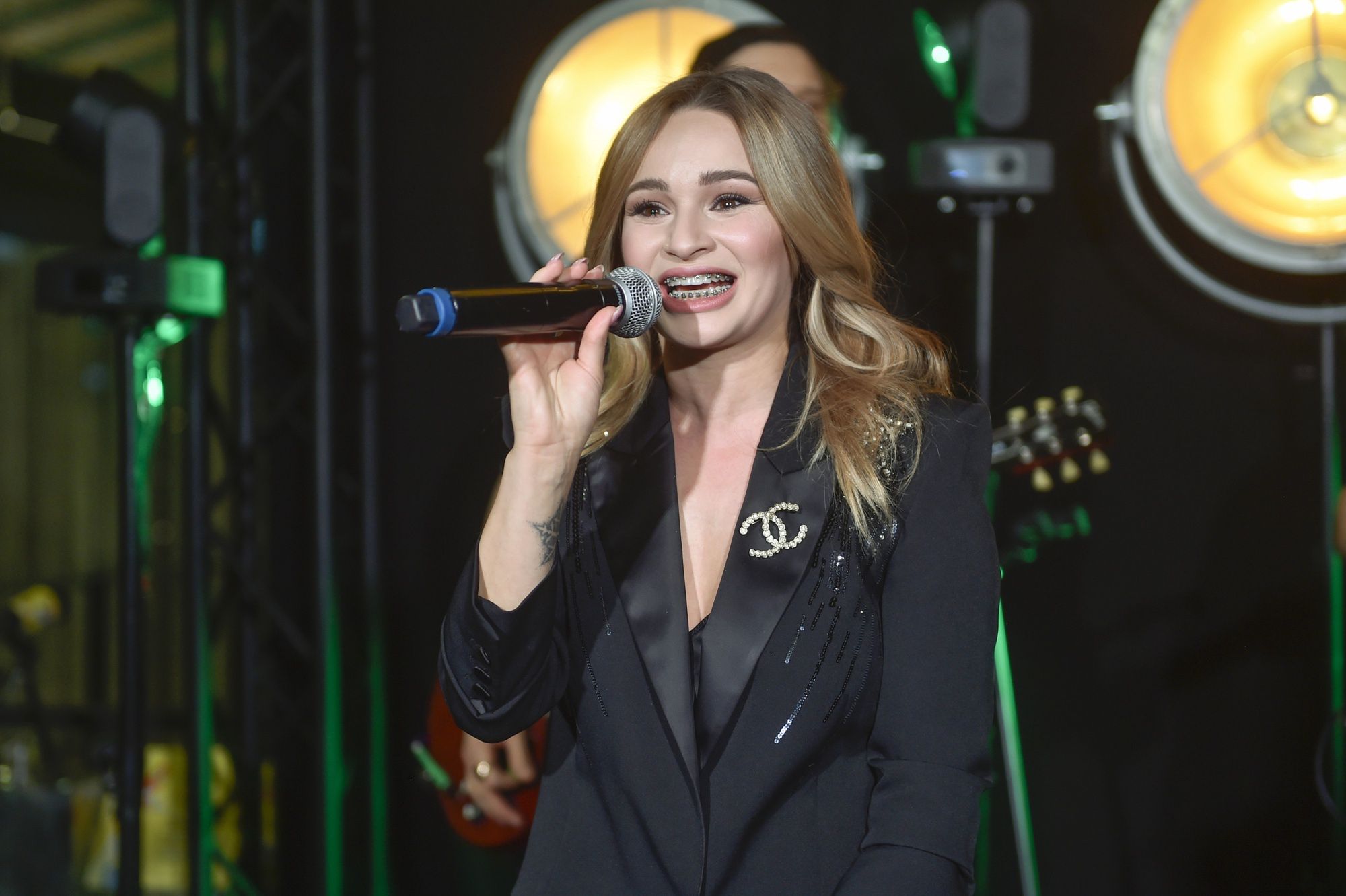 Ewelina Lisowska odpowiada na komentarze na temat swojego odmienionego wyglądu