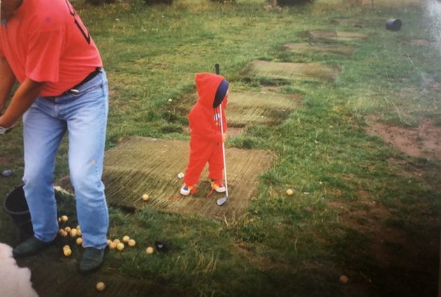 Adrian Meronk próbował swoich sił w golfie już jako dziecko (fot. archiwum prywatne). 