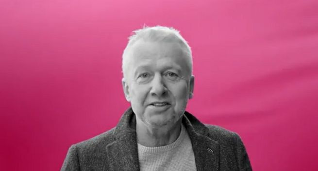 Bogusław Linda reklamuje promocję T-Mobile z 20 GB internetu gratis (wideo)