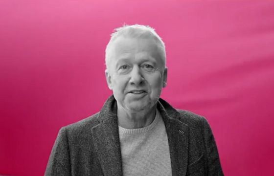 Bogusław Linda reklamuje promocję T-Mobile z 20 GB internetu gratis (wideo)