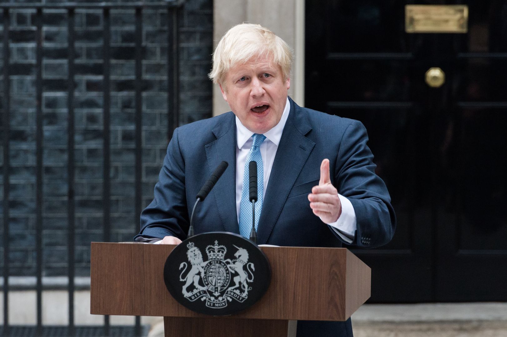 LONDON, UNITED KINGDOM - SEP 02:  British Prime Minister Boris Johnson makes a statement to the media outside 10 Downing Street on 02 September 2019 in London, England. Boris Johnson has reiterated his aim to leave the EU with a negotiated deal on 31 October 2019 amid speculations that a general election could be called should the MPs legislate against no-deal Brexit when Parliament returns tomorrow. (Photo credit should read Wiktor Szymanowicz / Barcroft Media via Getty Images)