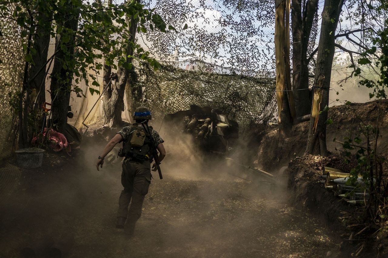 The current front line is dangerous for Ukraine.