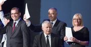 Jarosław Kaczyński chce walczyć z "niekompetentnymi i patologicznymi" rządami PO. Prezentuje...