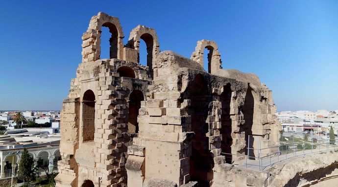 Porzucone budowle 12