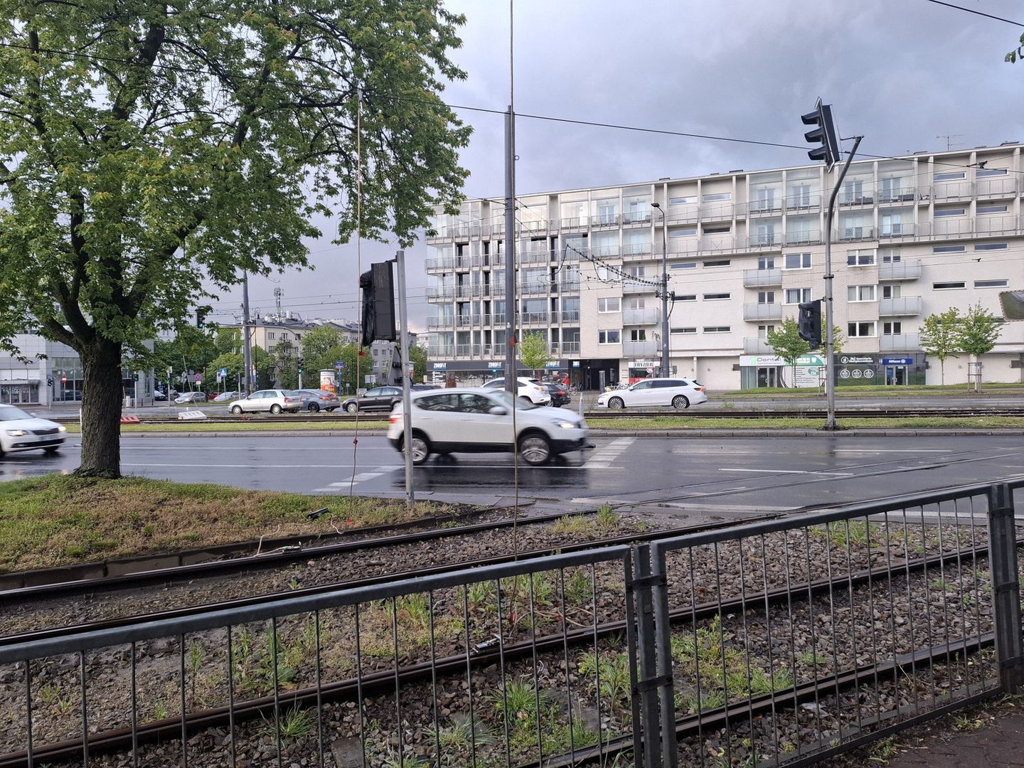 Remontują ważną linię tramwajową