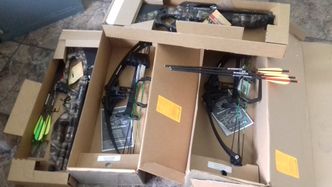 Przesyłki kurierskie pod nadzorem. Polacy wysyłają nielegalną broń i amunicję