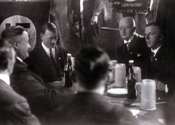 National Geographic HD Hitler i jego świta