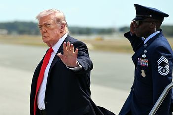 Sąd unieważnia decyzję prezydenta USA. Potężny cios w Trumpa