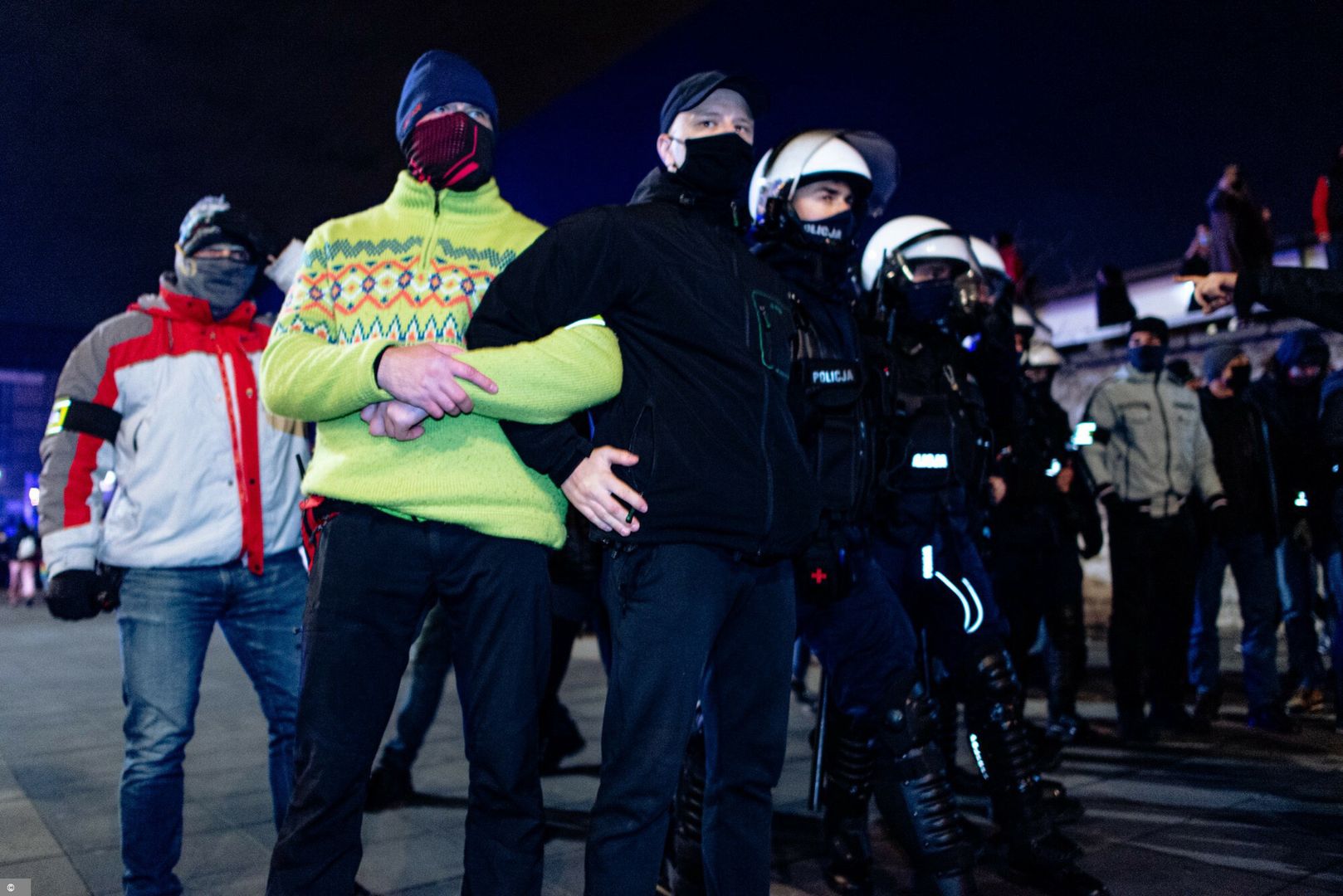 Strajk kobiet. Brutalne zachowanie policji. "To może się skończyć rozlewem krwi"