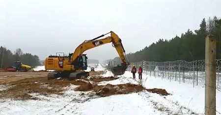 Budowa zapory na granicy z Białorusią rozpoczęta. Nagranie od Straży Granicznej