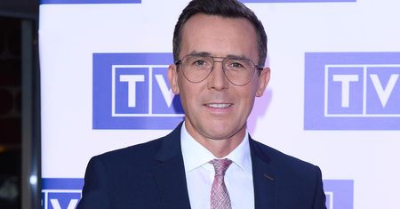Maciej Kurzajewski poprowadzi nowe show TVP. Uczestnicy nie muszą wychodzić z domu