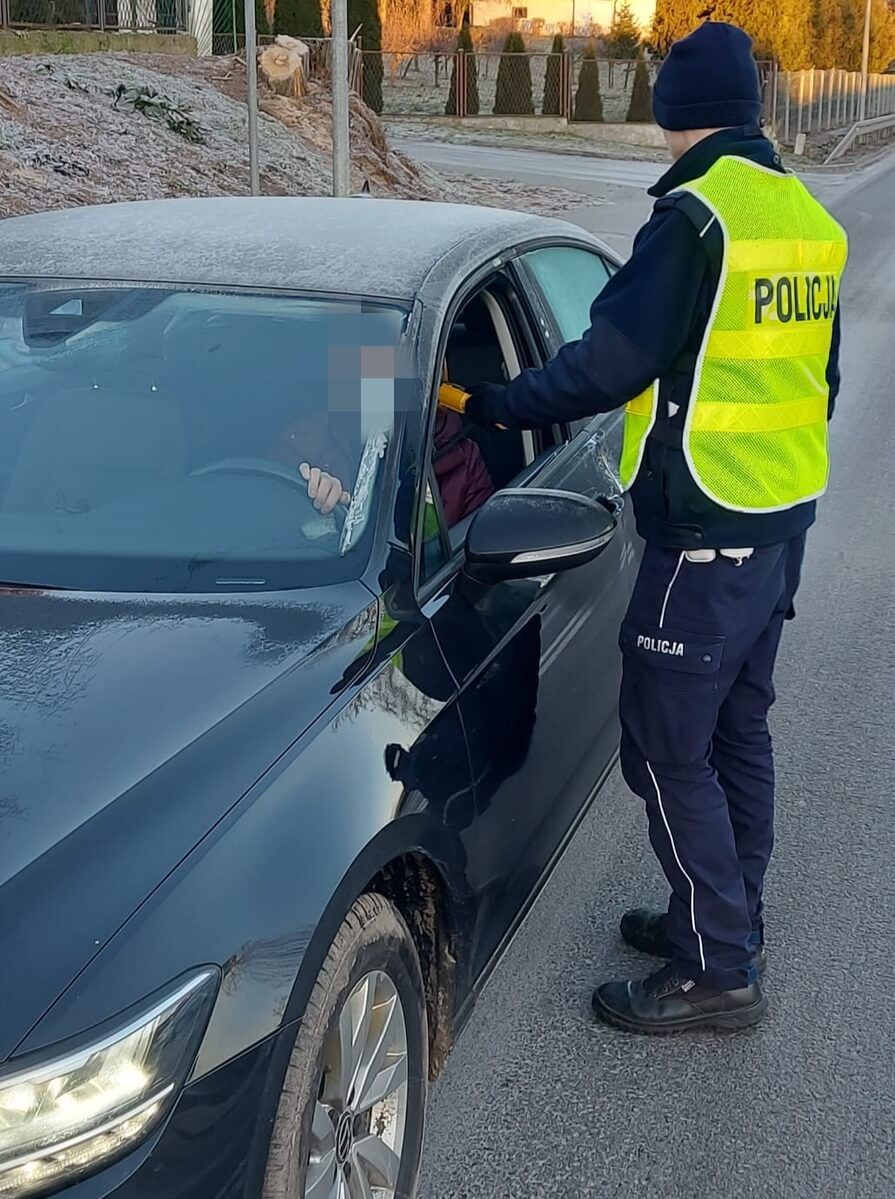 Zatrzymane do kontroli auto