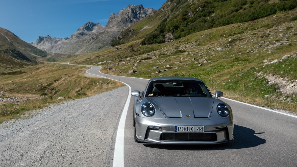 Porsche 911 GT3 z Pakietem Touring (2023)