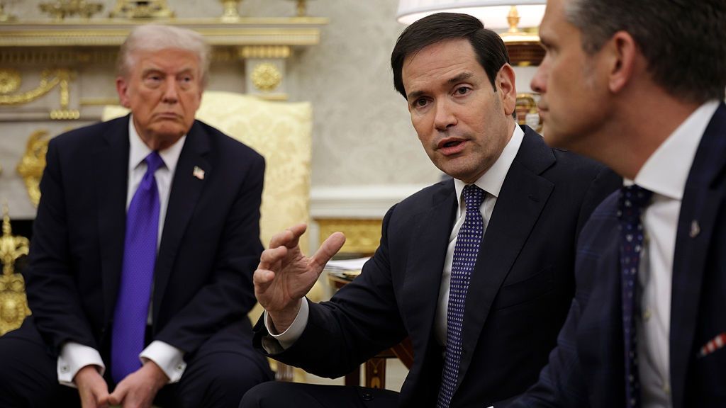 President Trump Meets With NATO Secretary General Mark Rutte In The Oval Office
WASHINGTON, DC - OCTOBER 22: U.S. Secretary of State Marco Rubio (C) speaks to reporters during a meeting with U.S. President Donald Trump and NATO Secretary General Mark Rutte in the Oval Office of the White House on October 22, 2025 in Washington, DC. Less than a week after hosting Ukrainian President Volodymyr Zelensky, Trump is meeting with Rutte to discuss the war in Ukraine. (Photo by Alex Wong/Getty Images)
Alex Wong