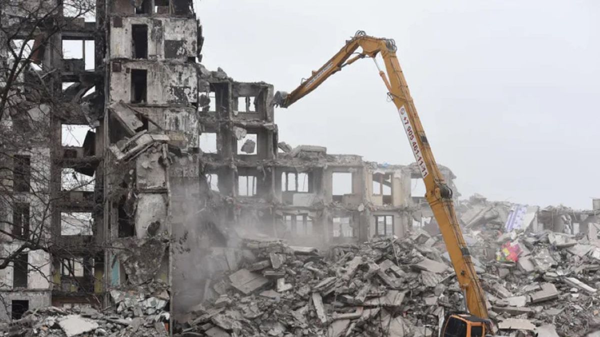 Mariupol został niemal całkowicie zniszczony.