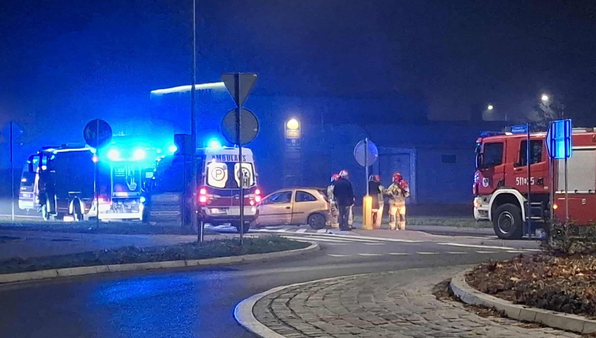 W Oświęcimiu, na Rondzie Armii Krajowej, zderzyły się dwa samochody