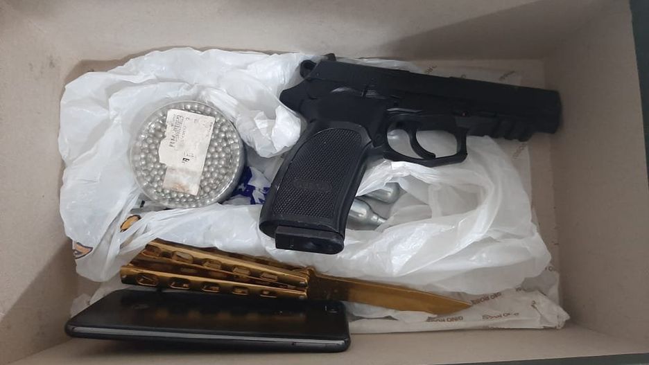 Policjant postrzelony w głowę podczas interwencji