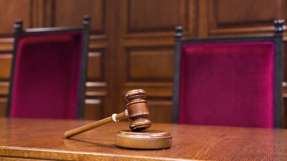 Włochy: 75-matka uzyskała w sądzie nakaz eksmisji 40-letnich synów