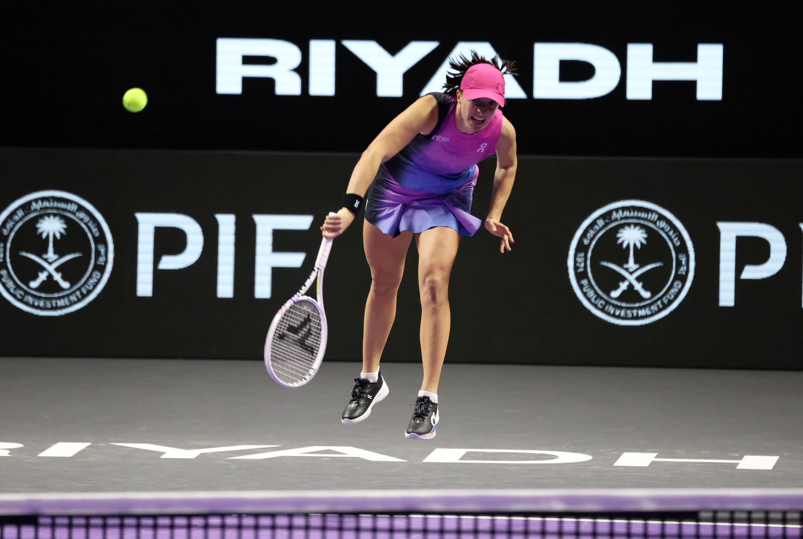 Iga Świątek jak feniks z popiołów. Udany początek WTA Finals