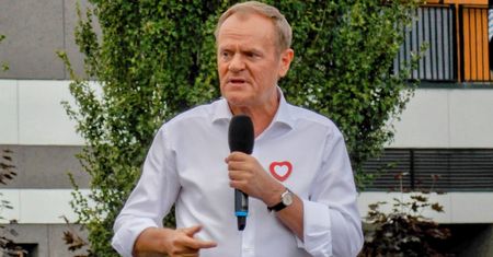 Finansowy rozdział państwa od Kościoła? Premier mówi o szczegółach