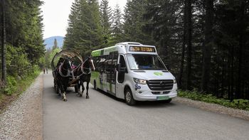 Elektryczne busy wracają na trasę do Morskiego Oka. Oto ceny biletów