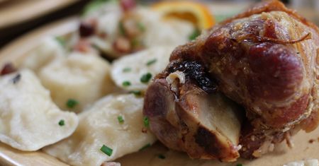 Grillowana golonka wołowa (mięso i tłuszcz, III klasa mięsa)