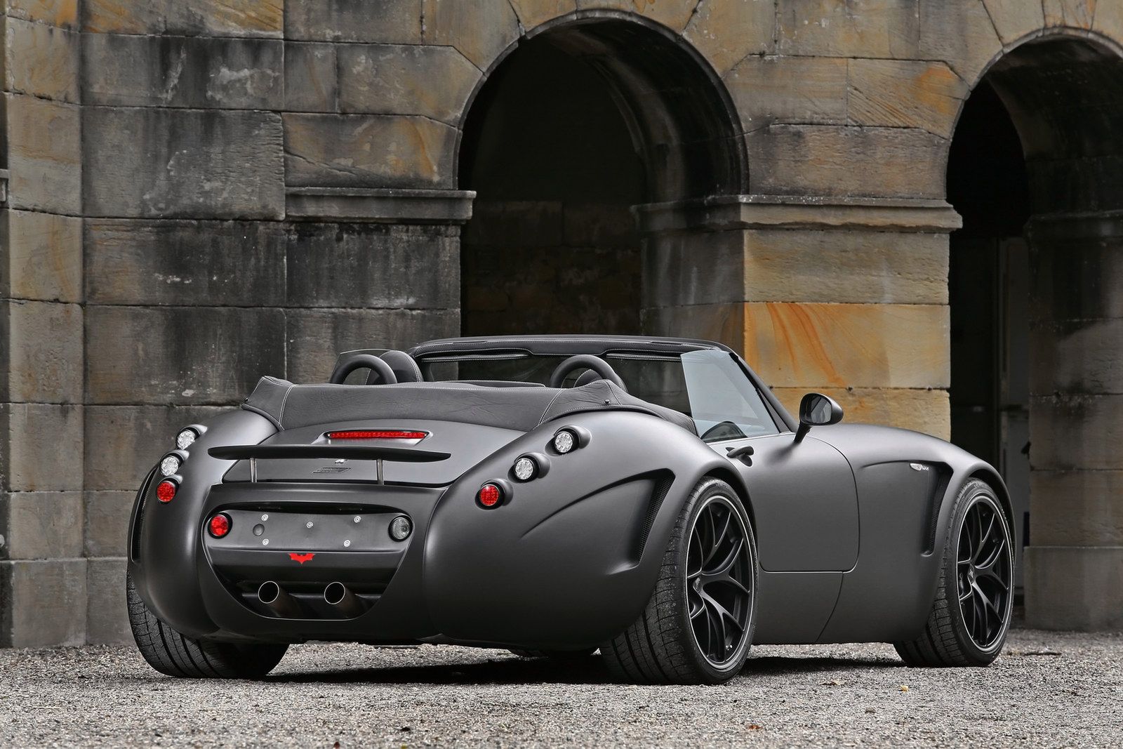 Wiesmann MF5 Black Bat