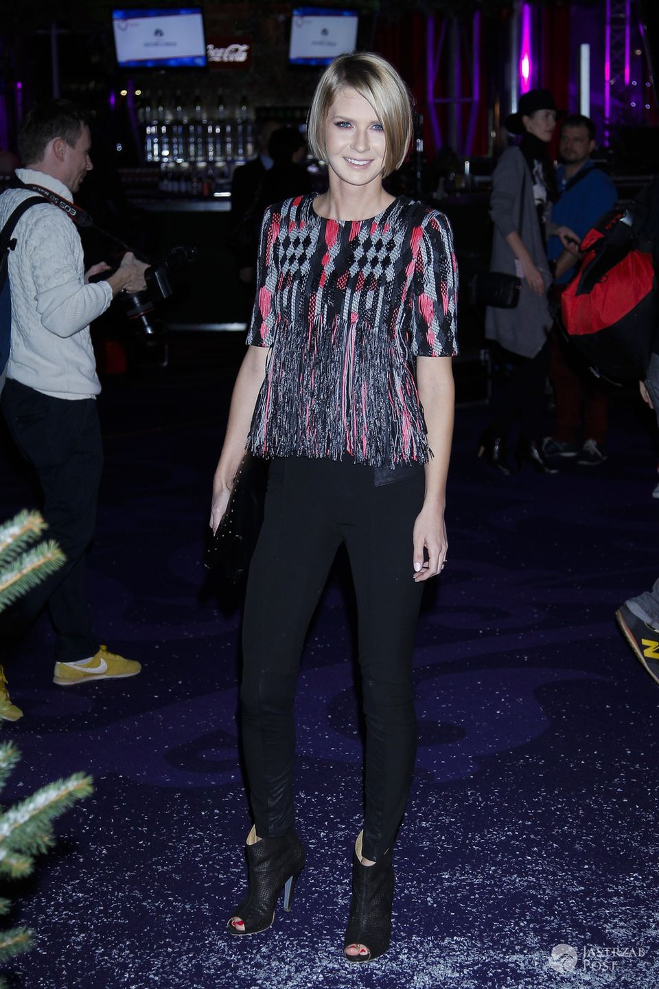 Edyta Pazura w bluzce Bizuu, premiera Listy do M. 2 (fot. AKPA)